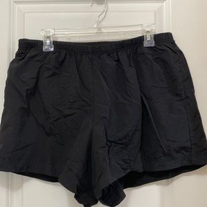 Woman’s Land’s End, Swim short, size 18W, color black.